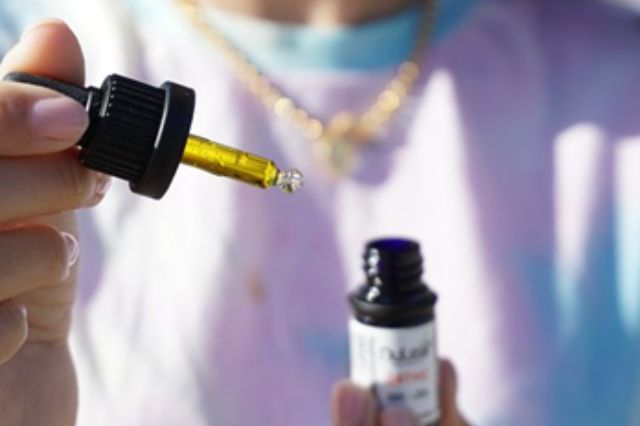 essential-factors-to-check-on-the-bottle-of-thc-oil