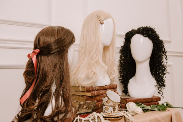 how-to-choose-the-perfect-wig-for-your-face-shape-and-lifestyle