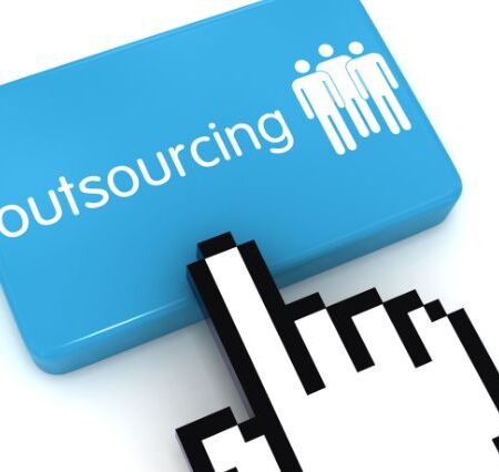 how-to-select-the-right-outsourcing-partner