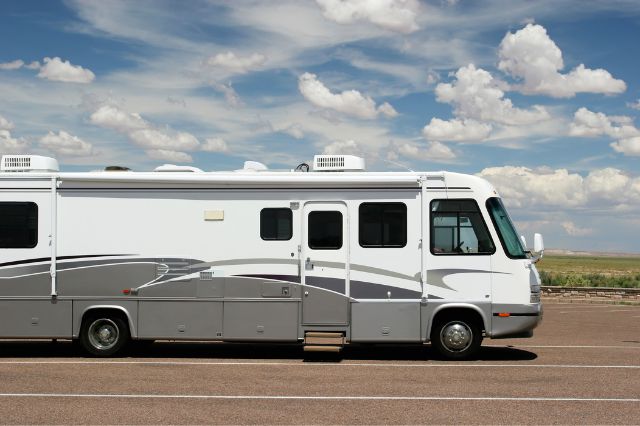 ultimate-road-trip-exploring-san-antonio-by-rv-rental